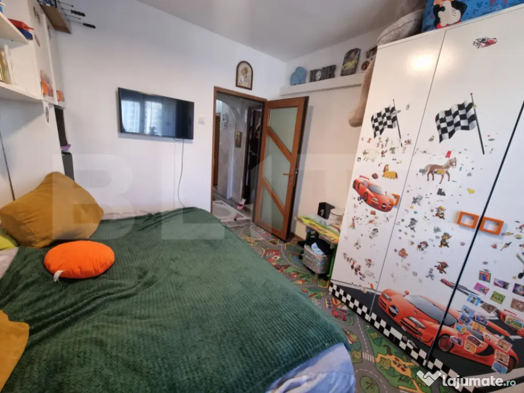 Apartament 3 camere, 66mp, decomandat, 2 bai, zona Pacurari 