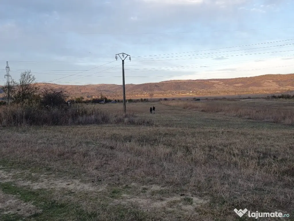 Teren intravilan ~ zona Candesti/BZ ~ 10.000mp ~ d=52m la DN10 