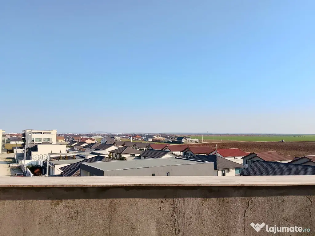 Apartament 2 camere bloc nou, terasă 20 mp, incalzire pardoseala, FARA TVA, central
