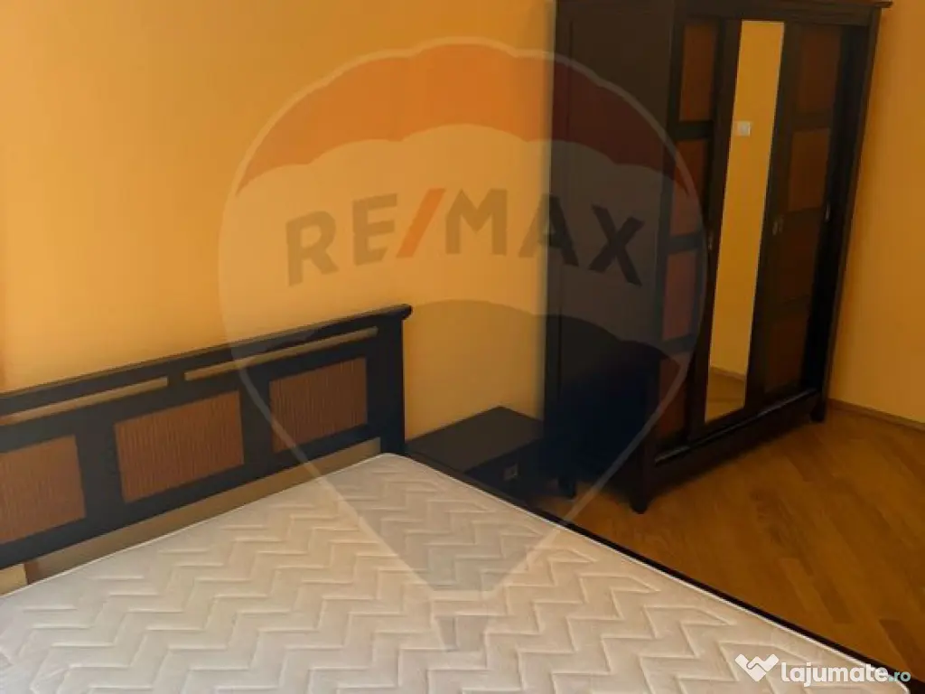 DE INCHIRIAT APARTAMENT LUX zona Vivo Mall 