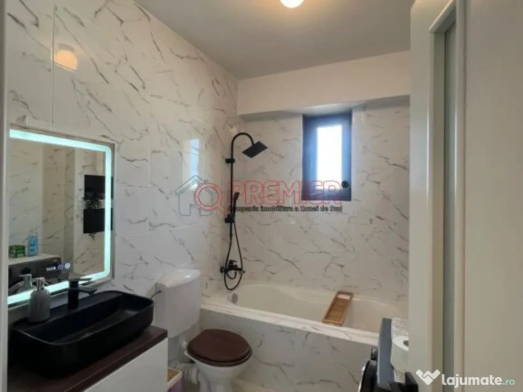 Penthouse Unicat Sector 4 ! - Bd Alexandru Obregia - 3 