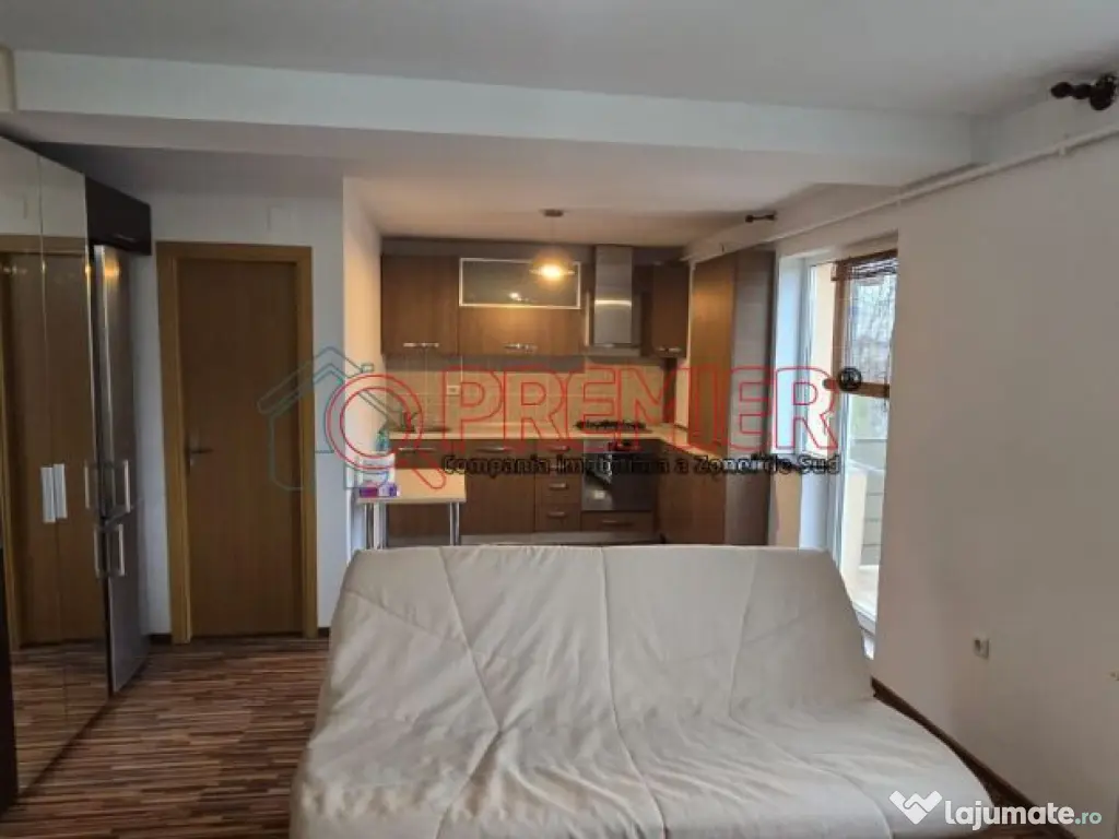 3 camere tip duplex - Bulevardul Brancoveanu - loc parcare 