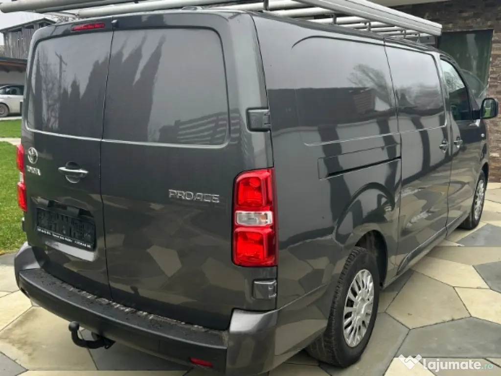 Toyota proace 