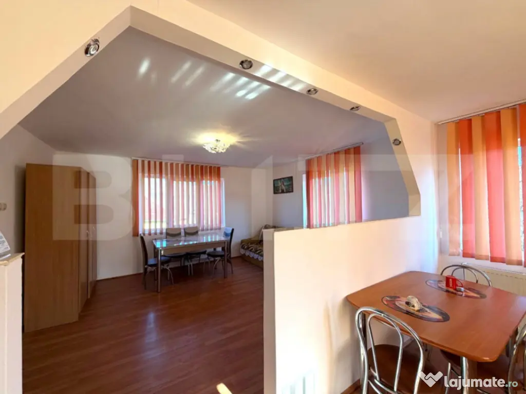 Casa 3 camere, 130 mp, 400 teren, 4 parcari, zona Valea Chin 
