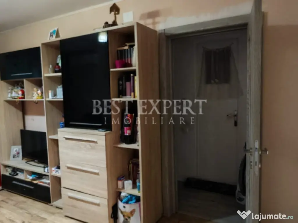 Apartament 4 camere cu geam la baie, bloc reabilitat, 5 min 
