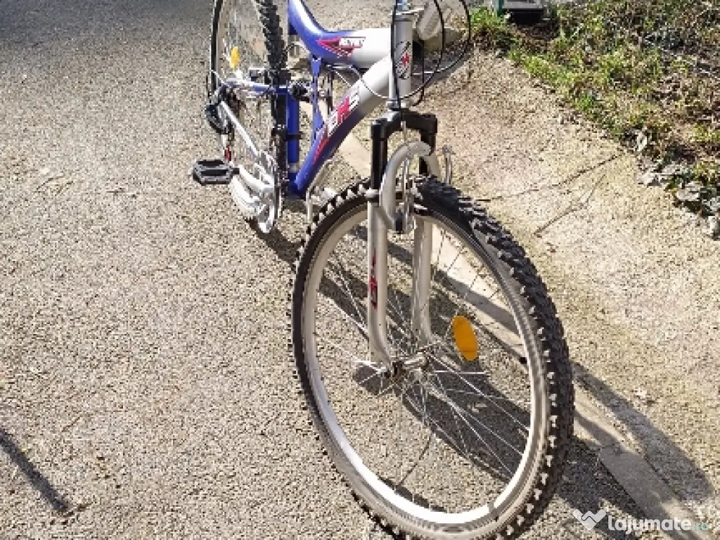 De vanzare bicicleta 26" 