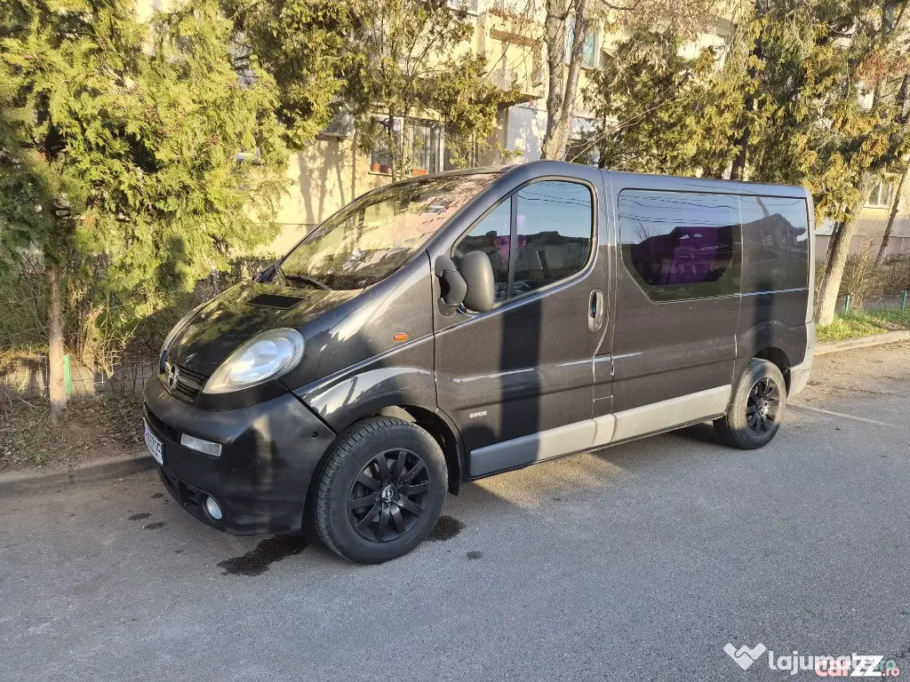 Opel Vivaro mixt