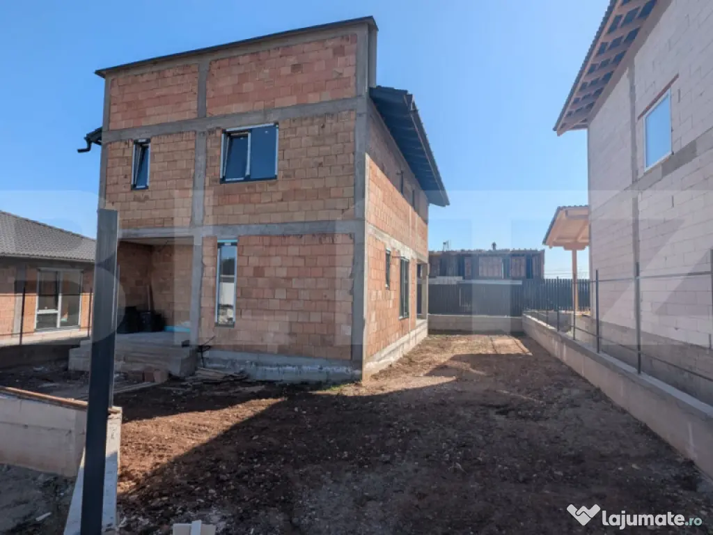 Casa de vanzare , zona cetate