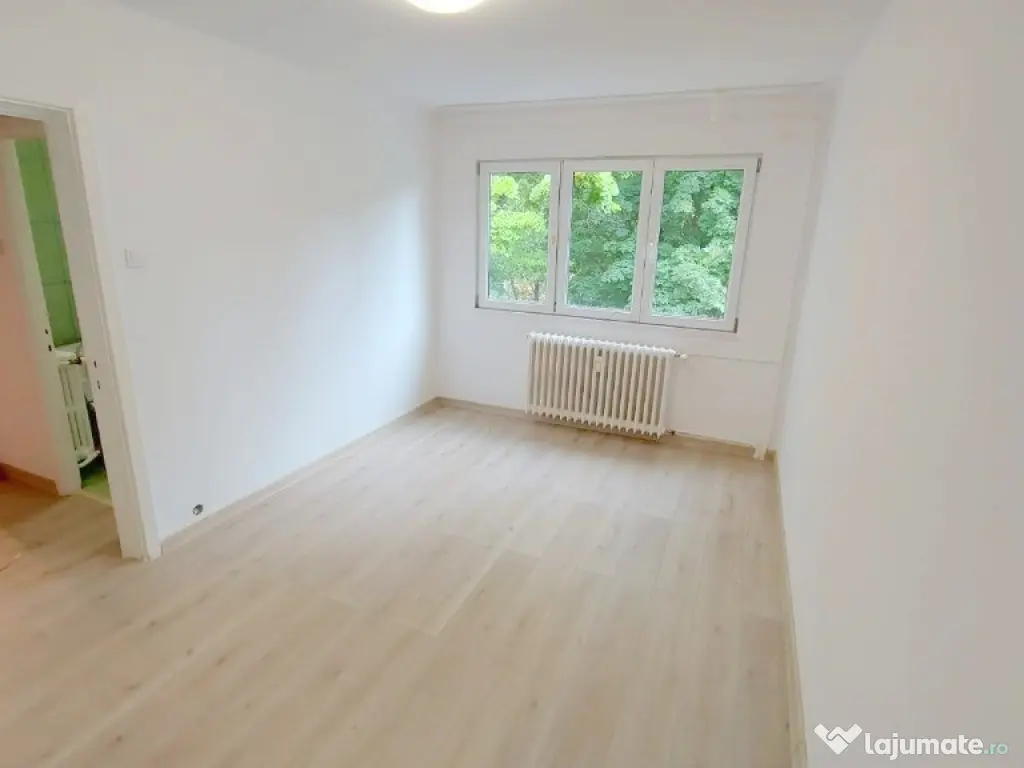 Apartament NEMOBILAT, 2 camere , in Tatarasi, 