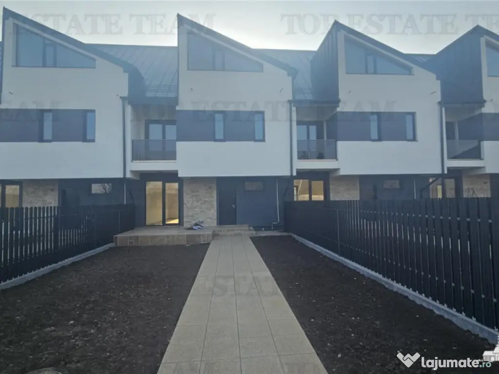 Vila lux 4 camere mansarda 52mp in Chiajna 