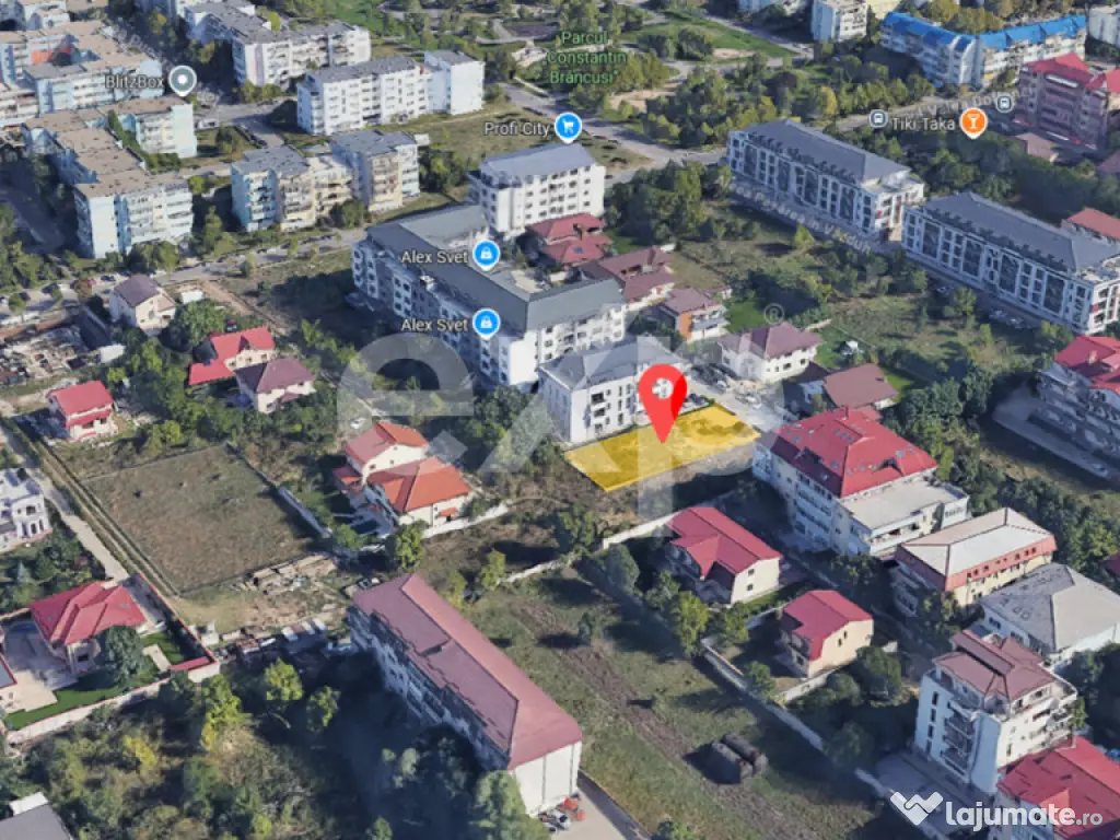 Teren Intravilan - Toate Utilitatile - P+2+M - CU disponibil 