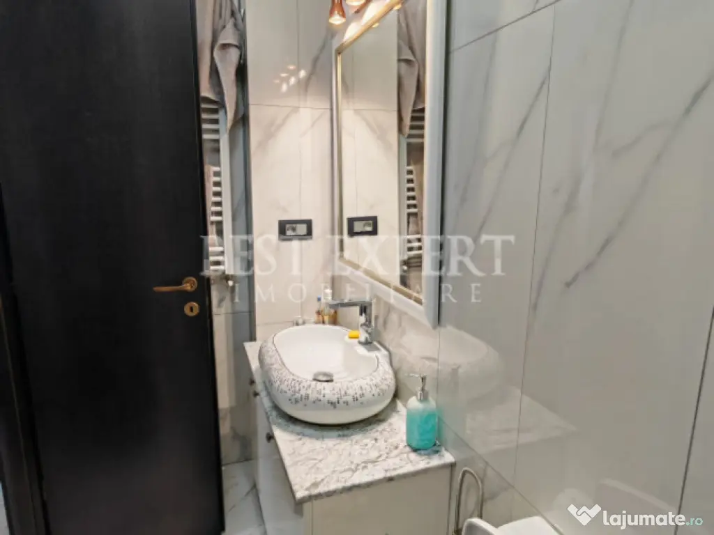 4 Camere de Inchiriat cu Parcare subterana/ Disponibilitate 