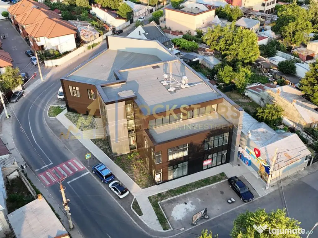 Spatiu comercial | Birouri | Terasa 400mp | Dobroesti