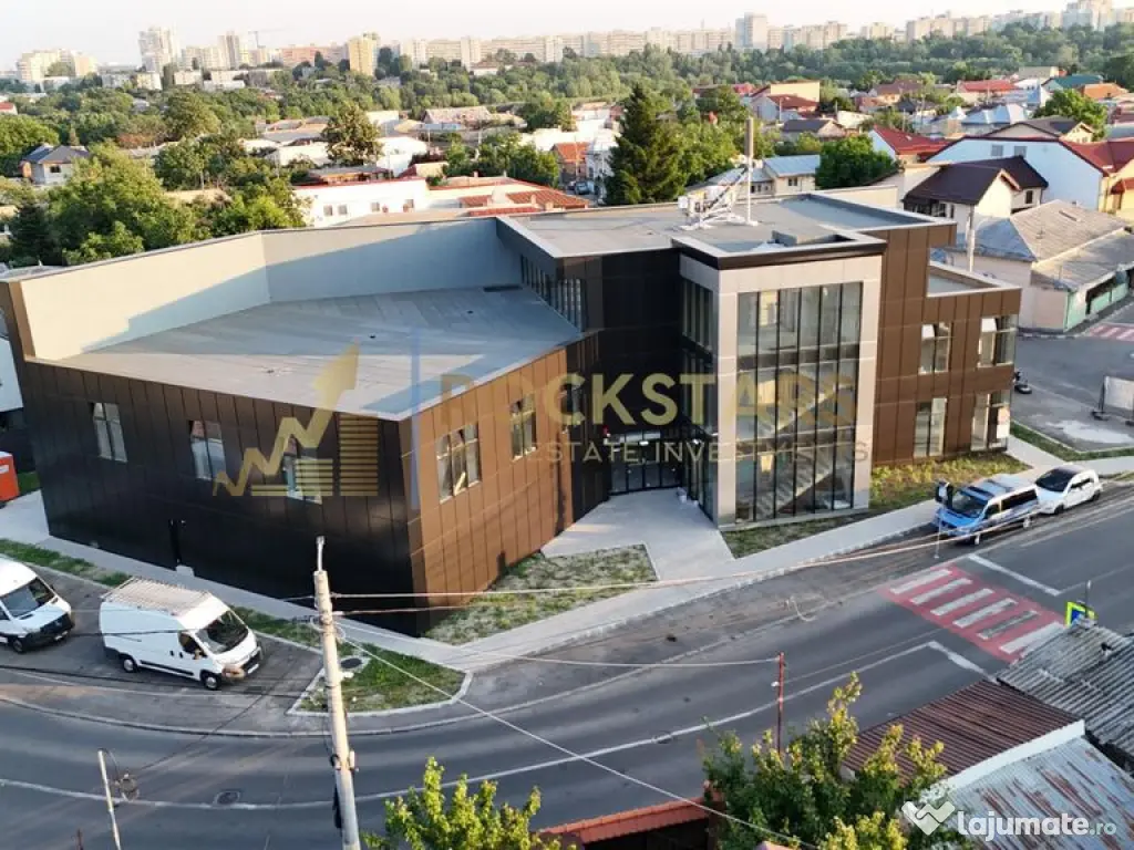 Spatiu comercial | Birouri | Terasa 400mp | Dobroesti