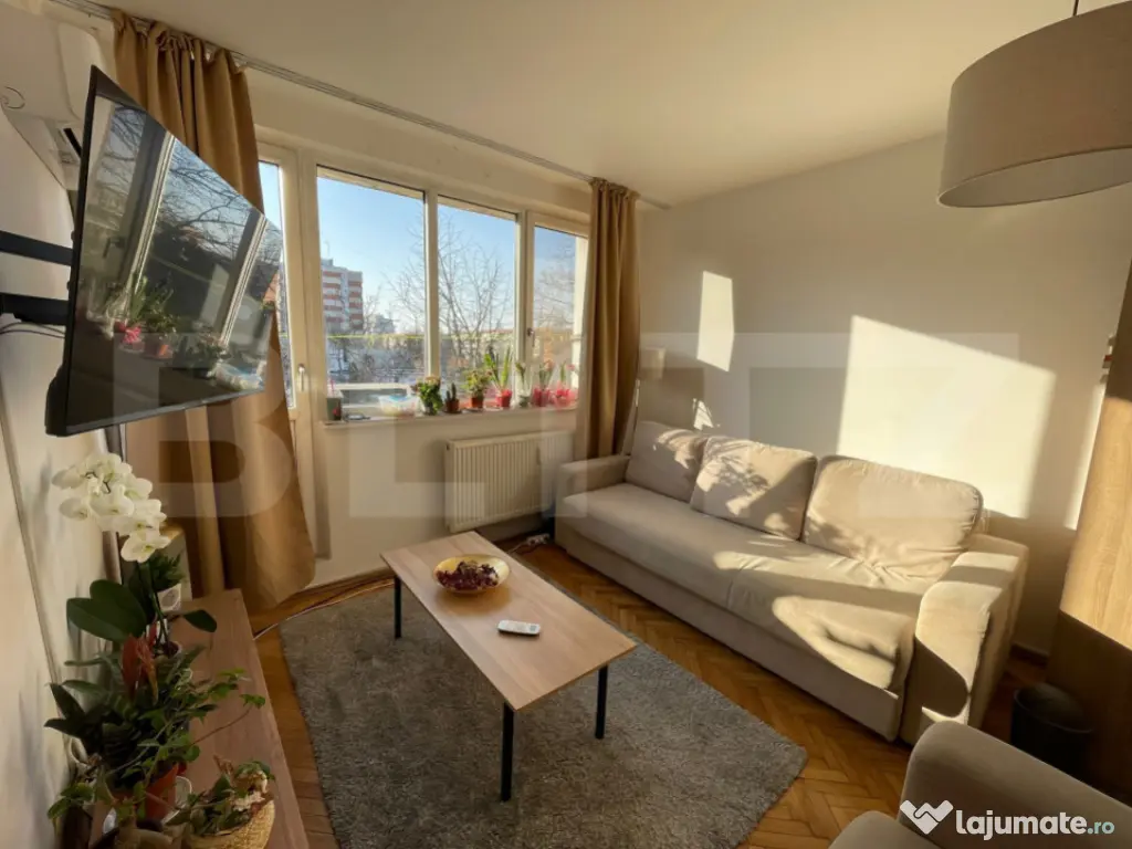 Garsoniera zona Rotonda - Calea Bucuresti, etajul 2, 26mp ut