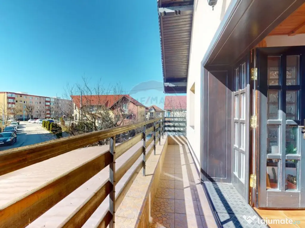 Vilă individuală solidă | Potential business| Tractoru... 