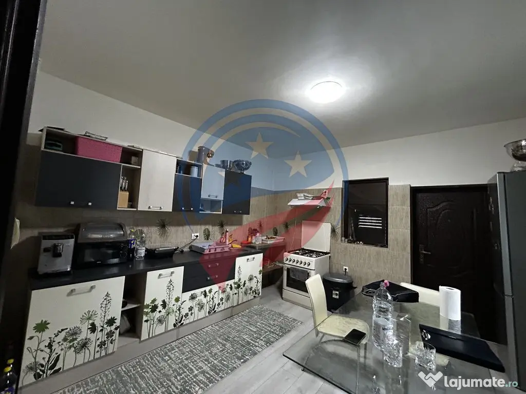 Casă spațioasă P+1+M pe teren de 902 mp – ideală pe... 