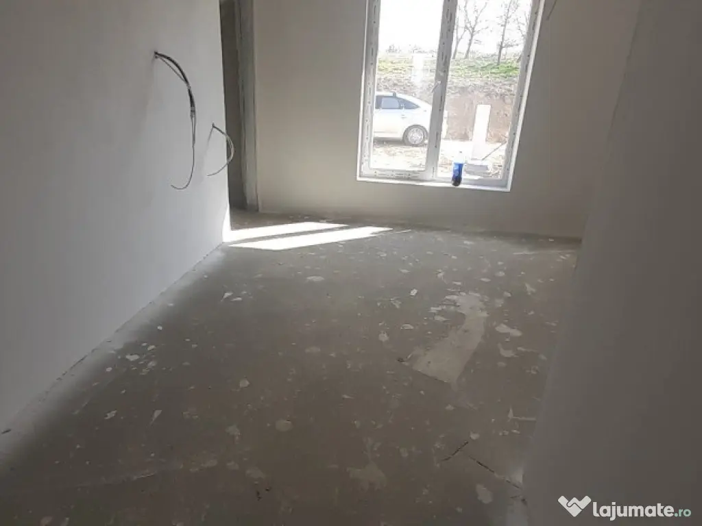 Satu Nou de Jos, casa noua 