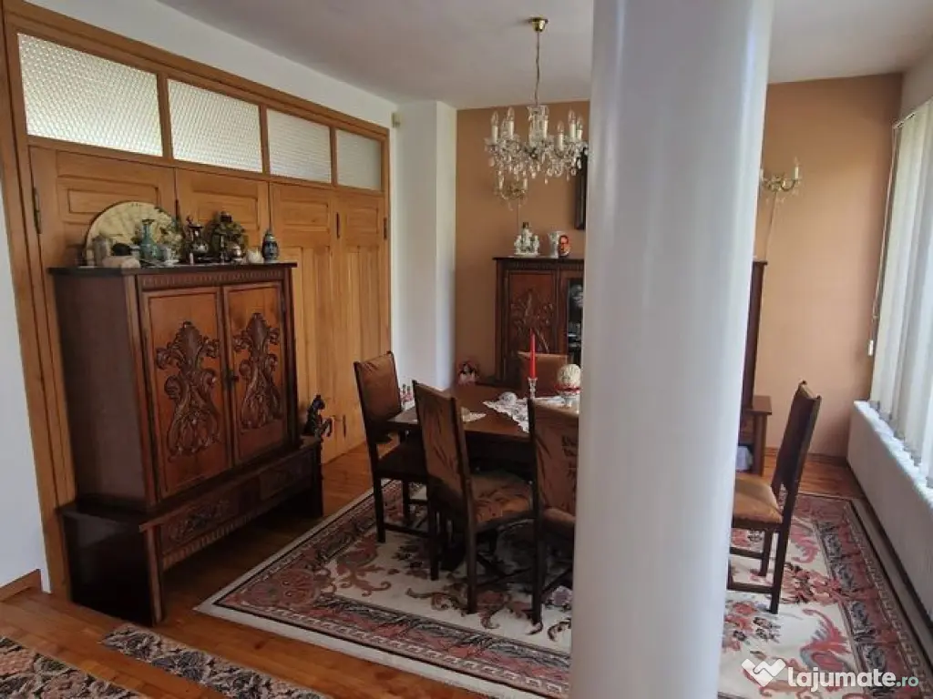 Casa - 1500 mp de teren - zona rezidențială schit 