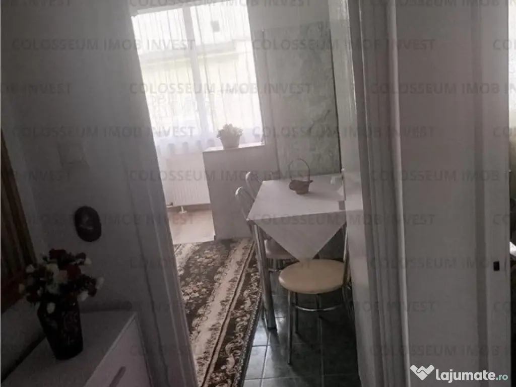 COLOSSEUM: Garsoniera decomandata renovat mobilat utilat Astra 