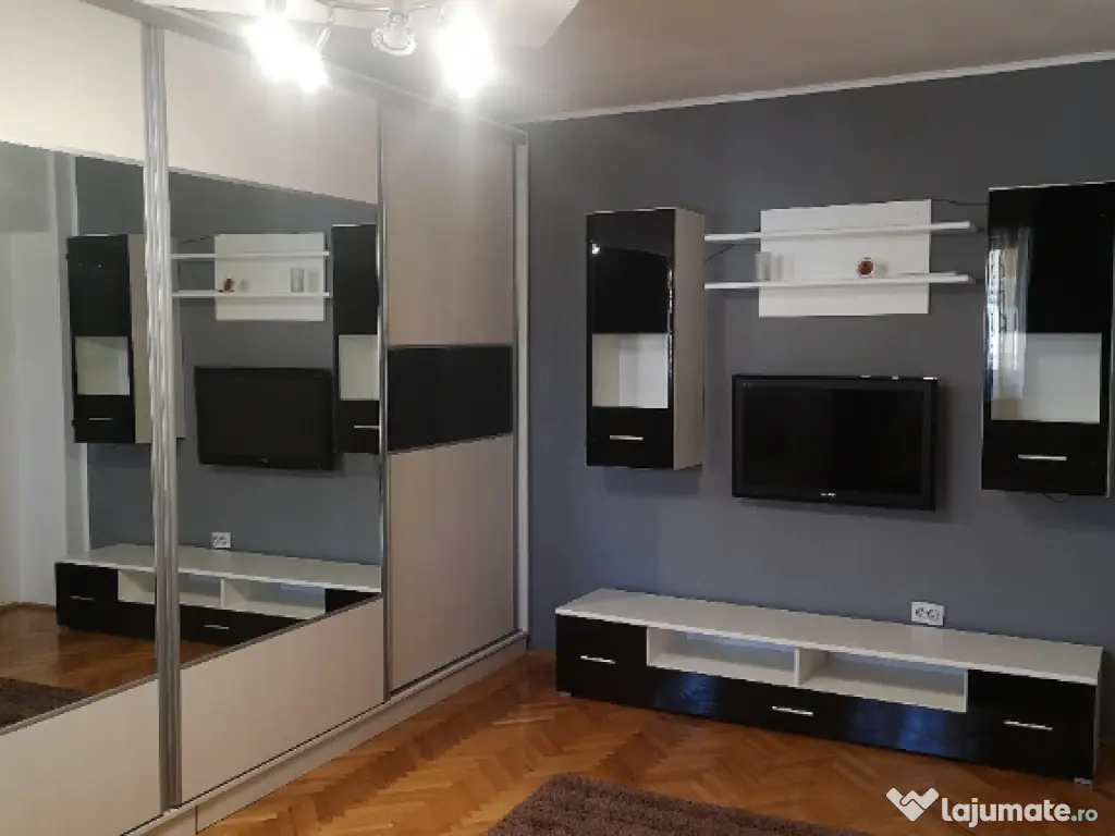 închiriez ap cu 2 camere str Dorobantilor 