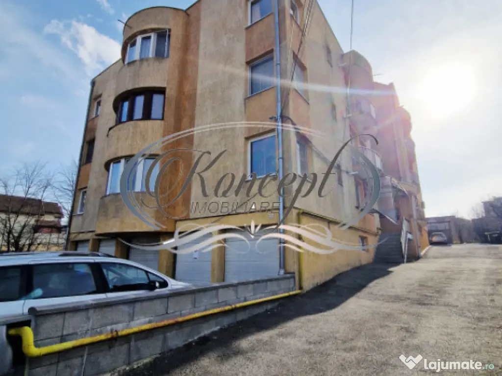 Apartament luminos in Andrei Muresanu, in vila cu parcare ac 