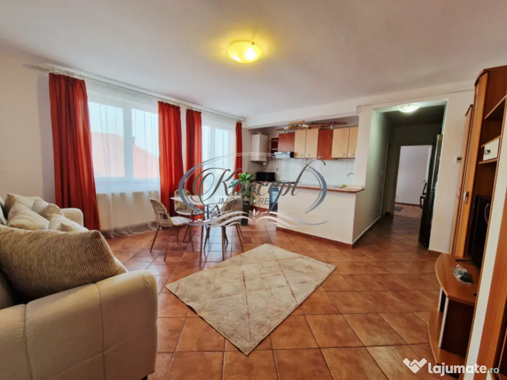 Apartament luminos in Andrei Muresanu, in vila cu parcare ac 
