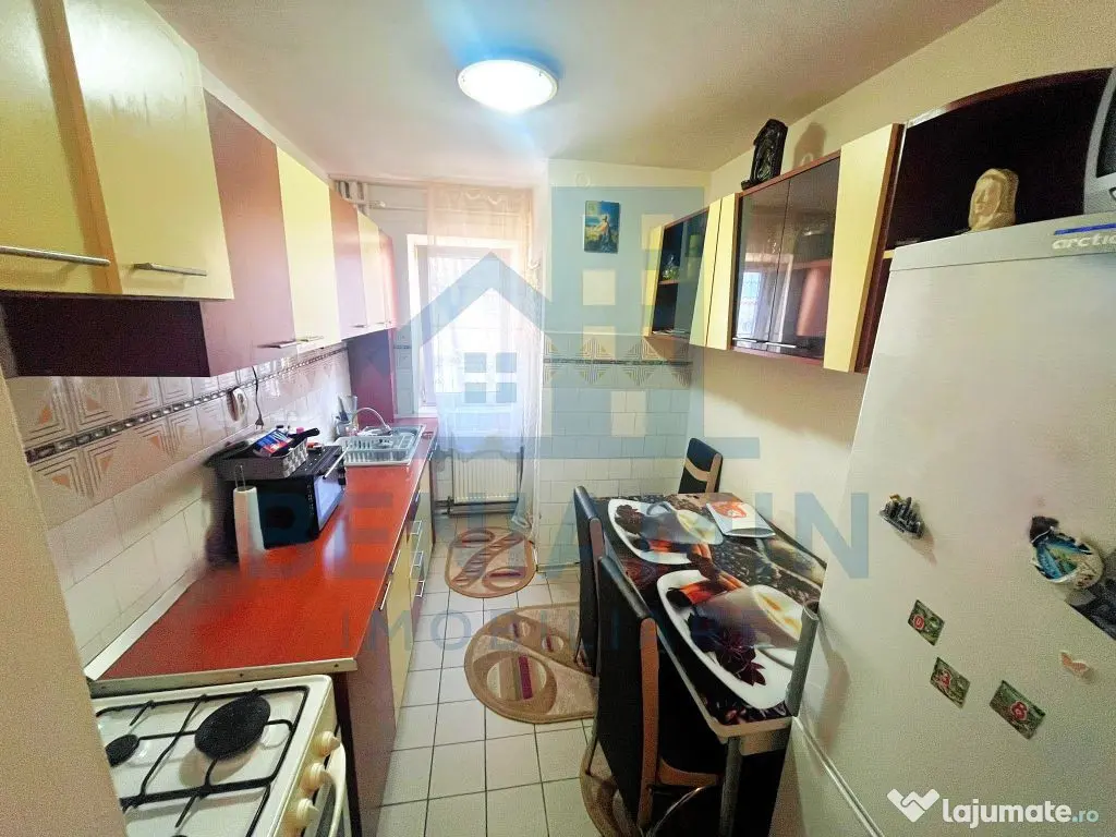 Apartament 2 camere semidecomandat Noua 41mp etaj 2 Brasov 