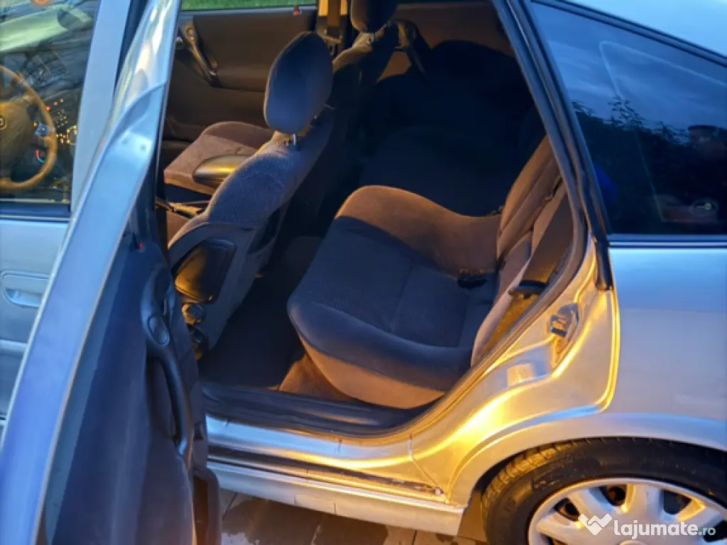 2001 Opel Vectra B 1.6i Facelift Mașina Bună 