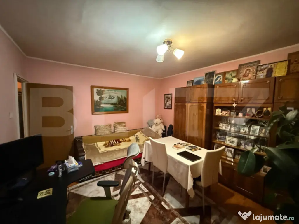 Apartament 4 camere, 90.30 mp, zona Dacia