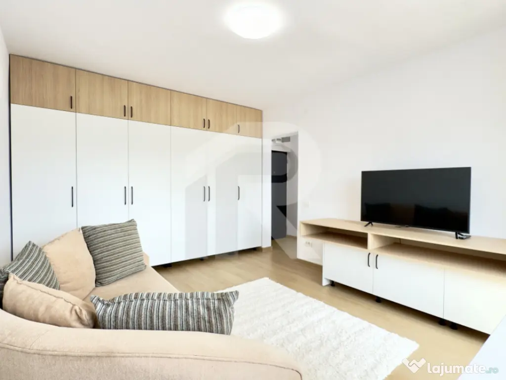 Studio, prima închiriere Drumul Taberei - Parc Moghioros, 