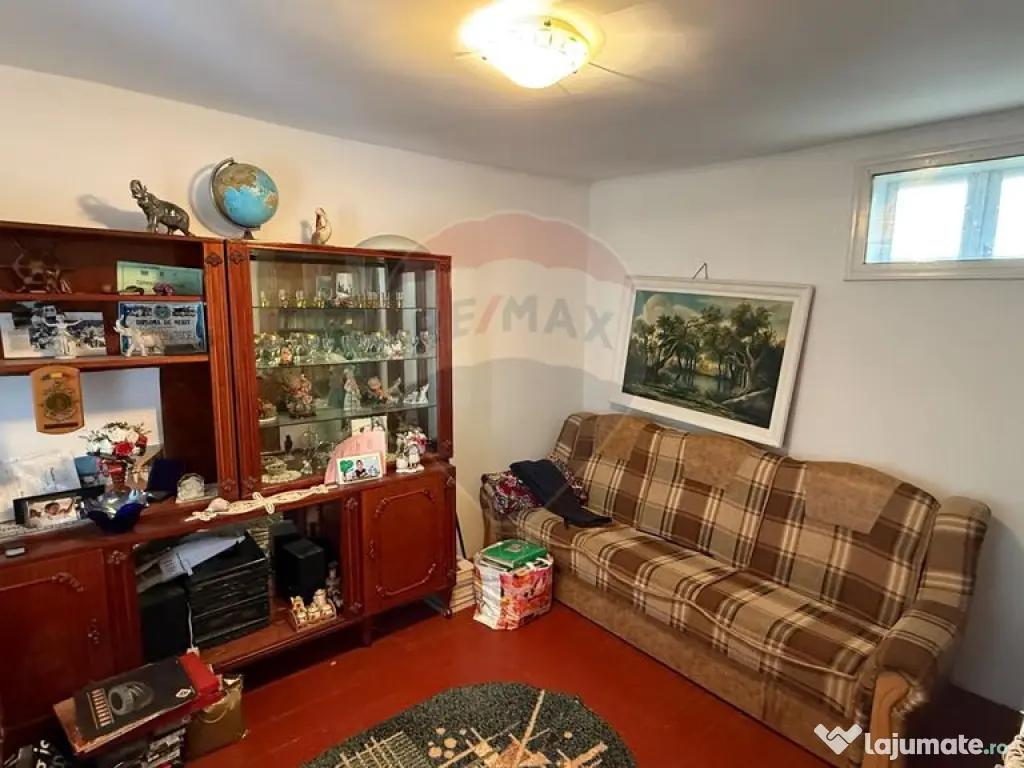 Casă / Vilă cu 3 camere de vânzare Fitionești 