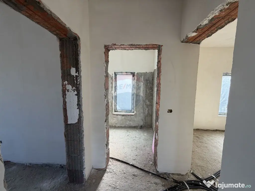 Casă cu 4 camere Campineanca 