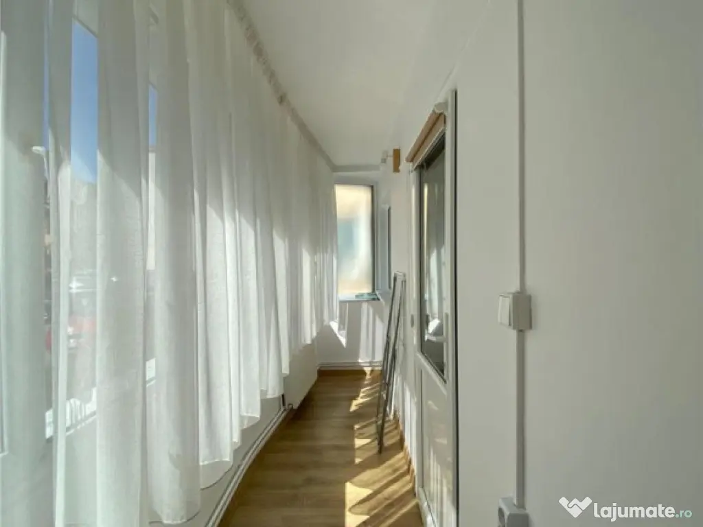 Apartament 2 camere Astra renovat cu loc de parcare inclus 