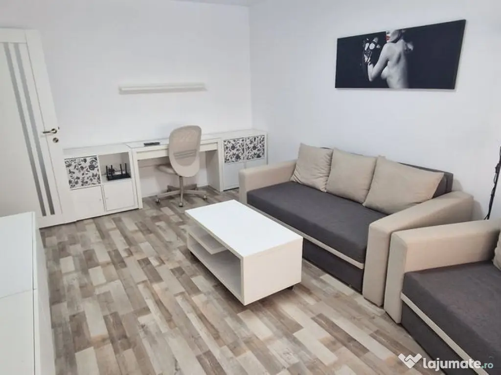 Apartament renovat zona Boema, 2 camere decomandate. 
