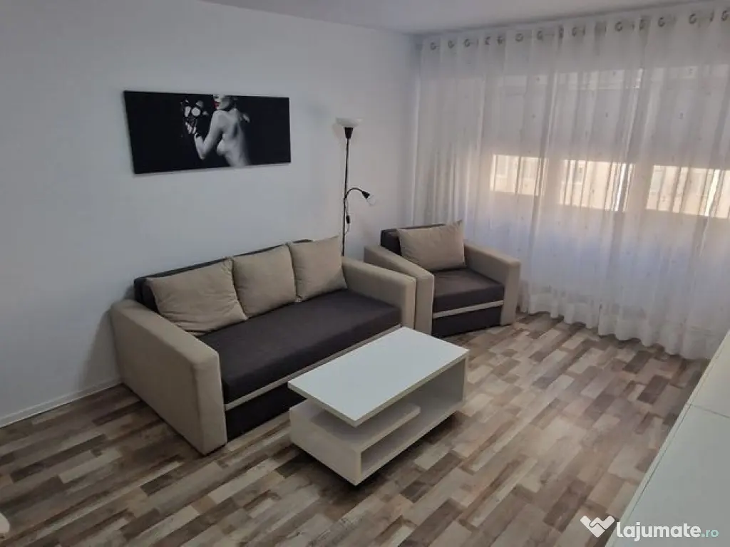 Apartament renovat zona Boema, 2 camere decomandate. 