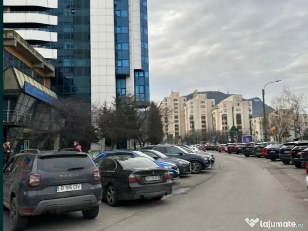 Spatiu comercial Centrul Civic 