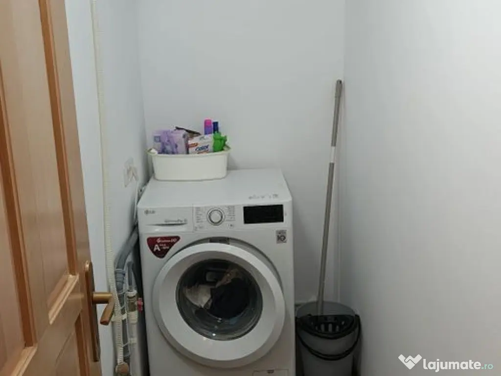 Apartament de închiriat cu 3 camere - cartier Tiglina 2