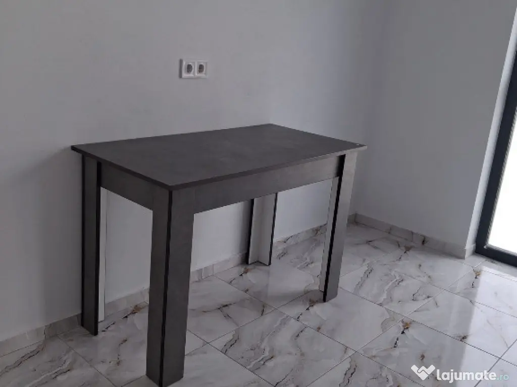 Apartament 2 camere, decomandat - zona Sanpetru