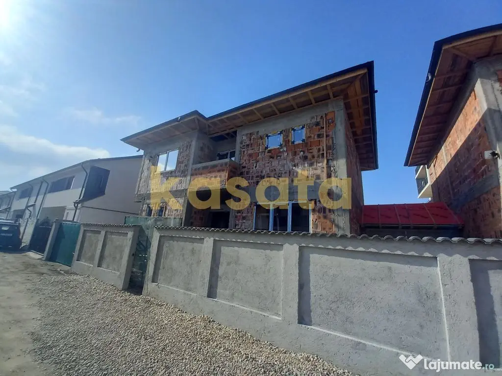 Vilă 4 camere Str. Diamantului | Curte 250 mp, pompă c?... 