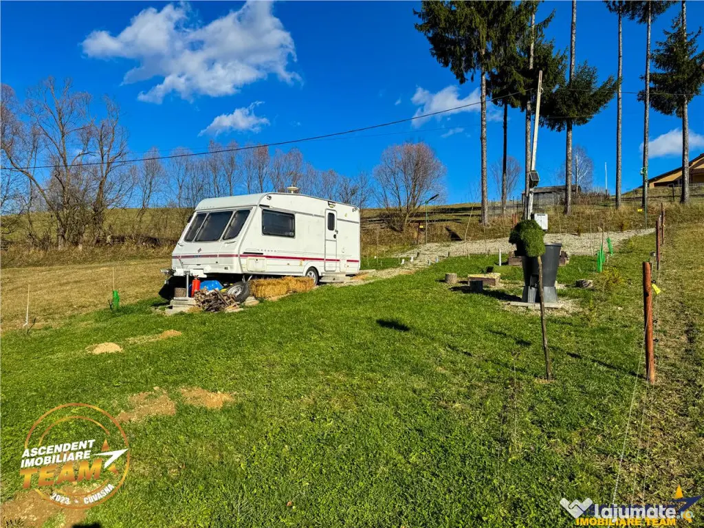 FILM! Teren extravilan 682 mp rulota, Floroaia, Intorsura