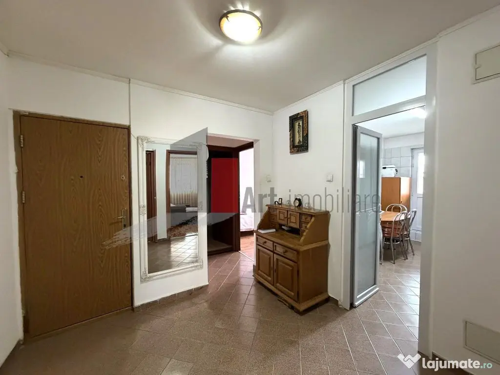 Apartament 4 camere zona Aparatorii Patriei\Berceni 