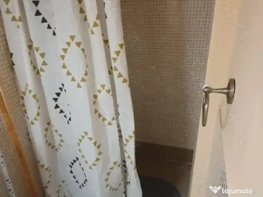 Unirii la casa parter 