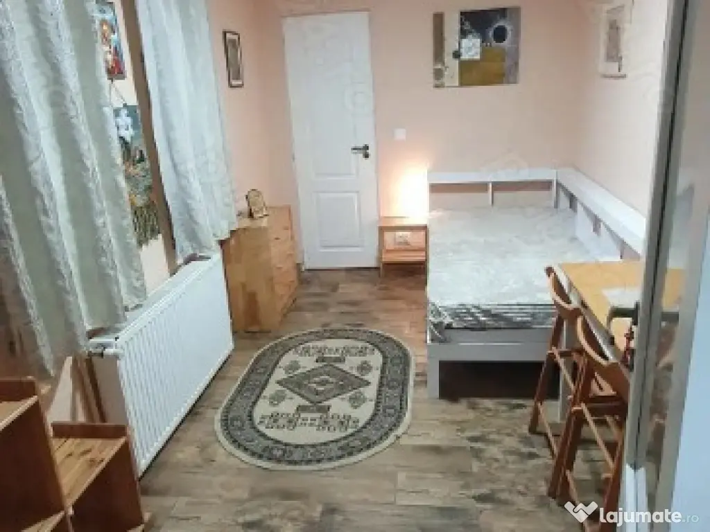 Unirii la casa parter 