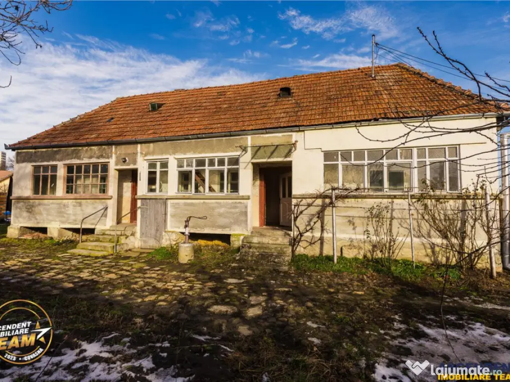 Casa din lemn, teren 384 mp: oportunitate de renovare, Simer 