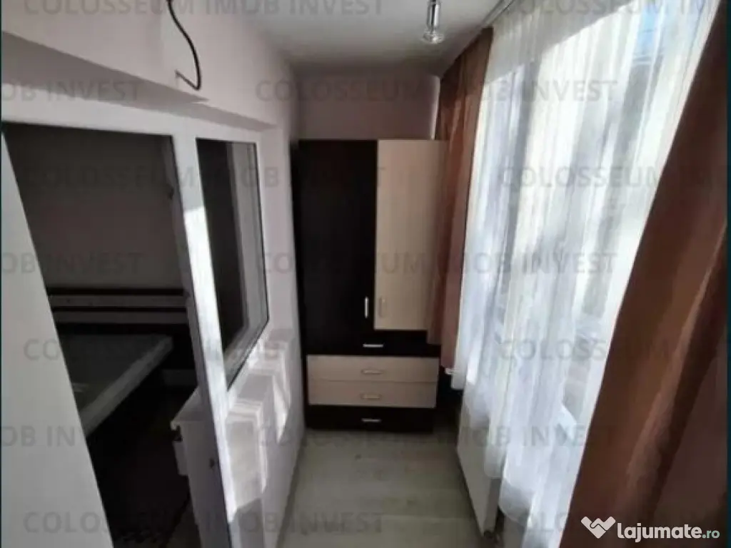 Apartament 2 camere, decomandat - zona Tractorul