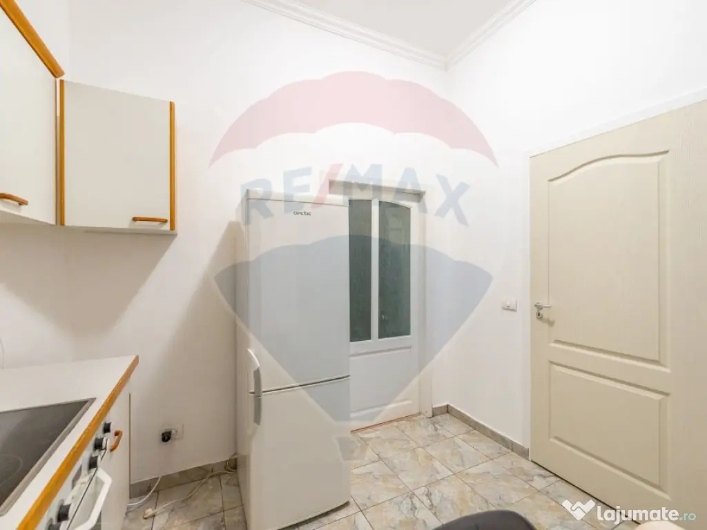Apartament la casă de închiriat