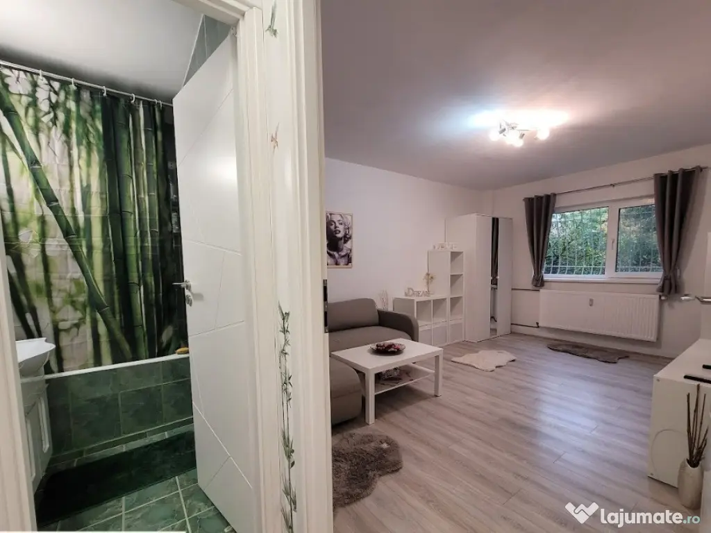 Garsoniera de vânzare în Tineretului, in apropiere de Metrou,Piata. 