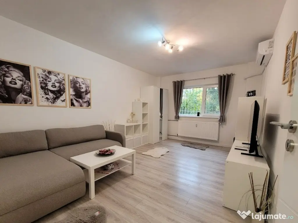 Garsoniera de vânzare în Tineretului, in apropiere de Metrou,Piata. 