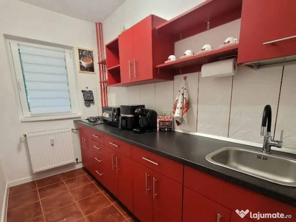 Garsoniera de vânzare în Tineretului, in apropiere de Metrou,Piata. 